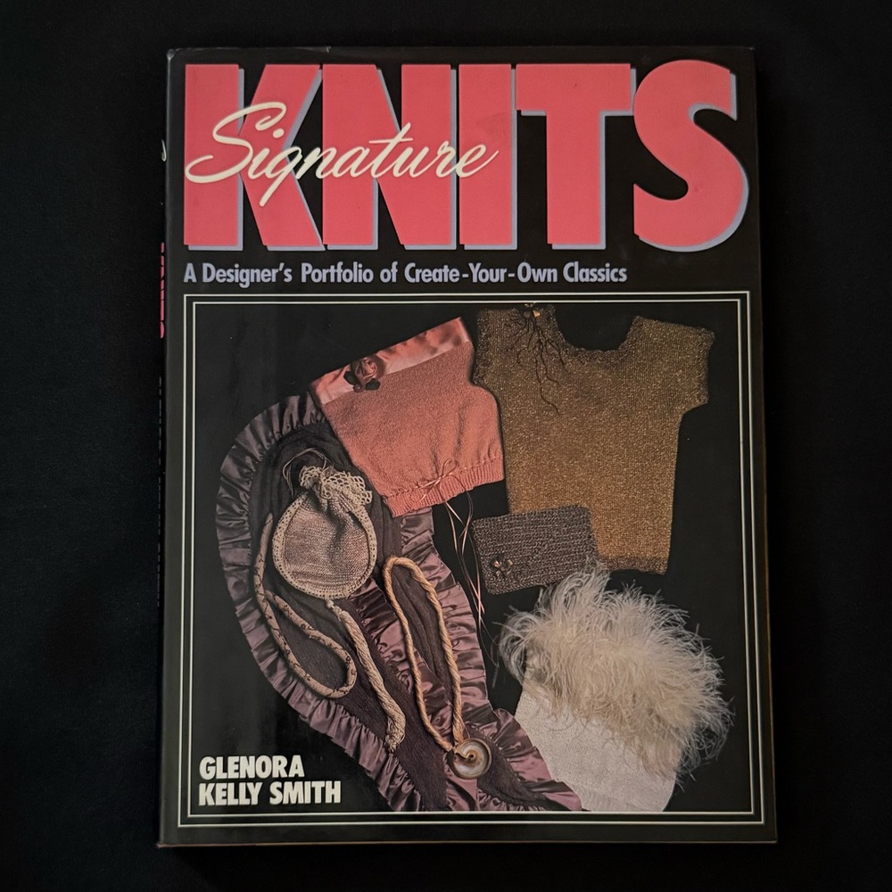 2/$13 Signature Knits Book by Glendora Kelly Smith